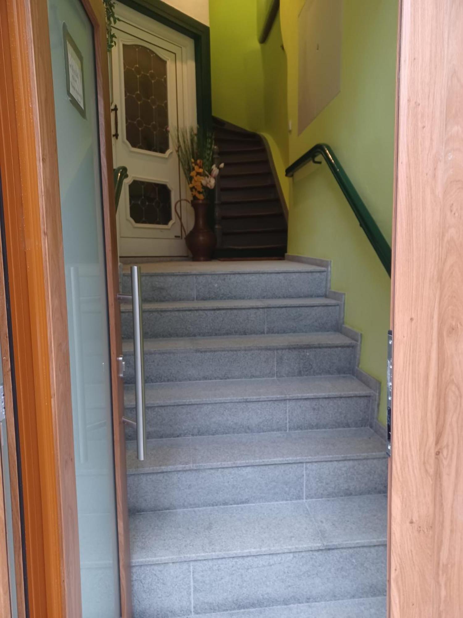 Luxus Ferienhaus Janina Zell an der Mosel Luaran gambar