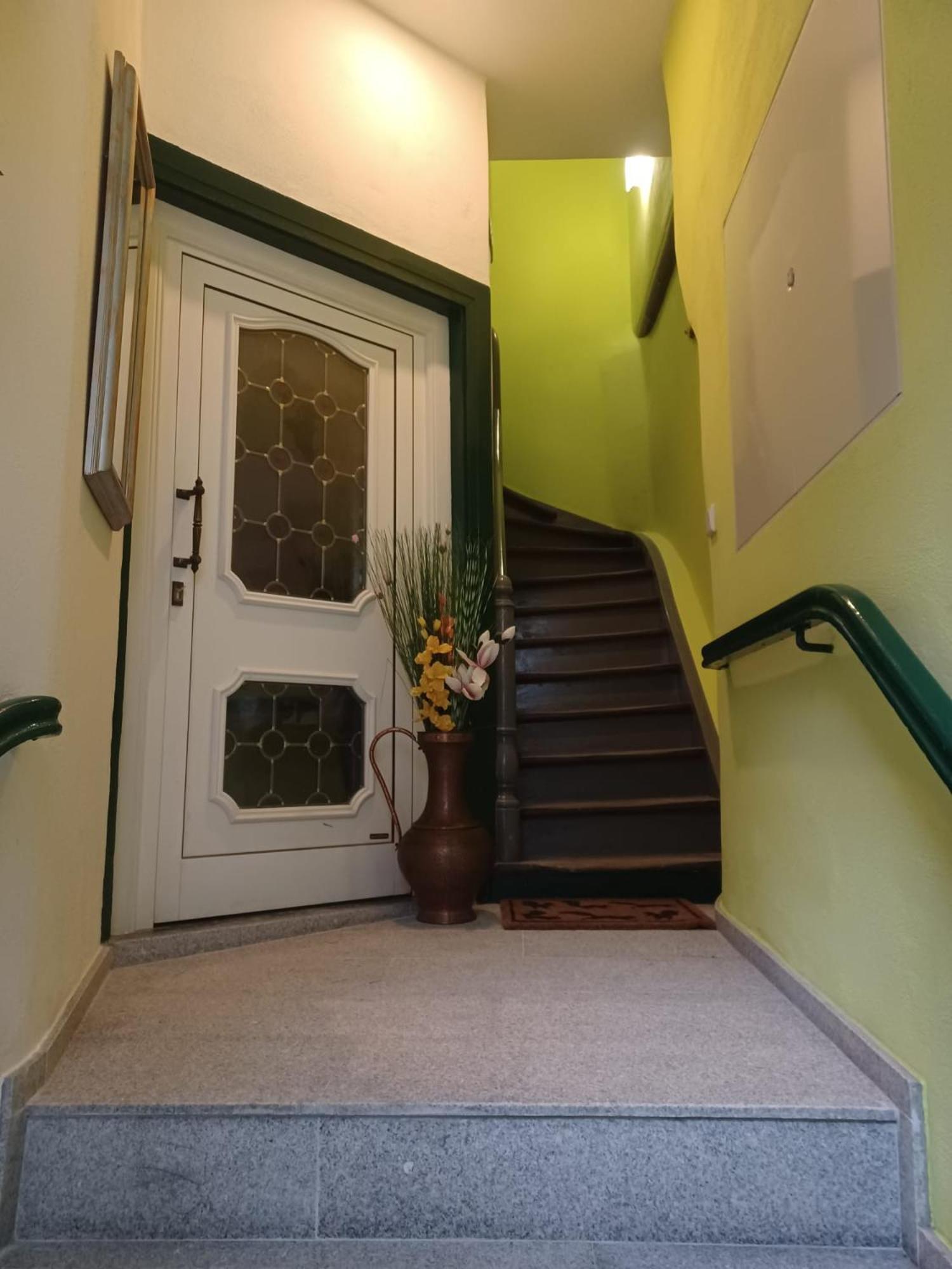 Luxus Ferienhaus Janina Zell an der Mosel Luaran gambar